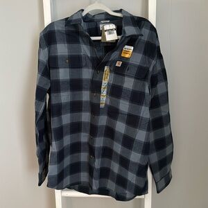 ✨ NEW Men’s Carhartt Flannel ✨